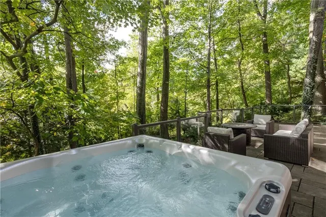 Additional image 8 of 766 SHADELAND Ave