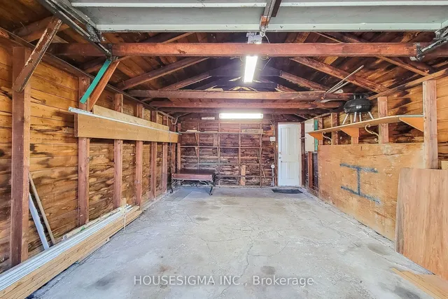 Additional image 34 of 185 East Ave