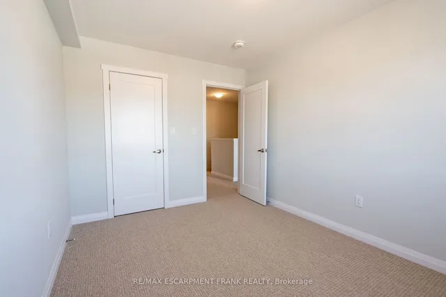 Additional image 33 of 237 Lormont Blvd