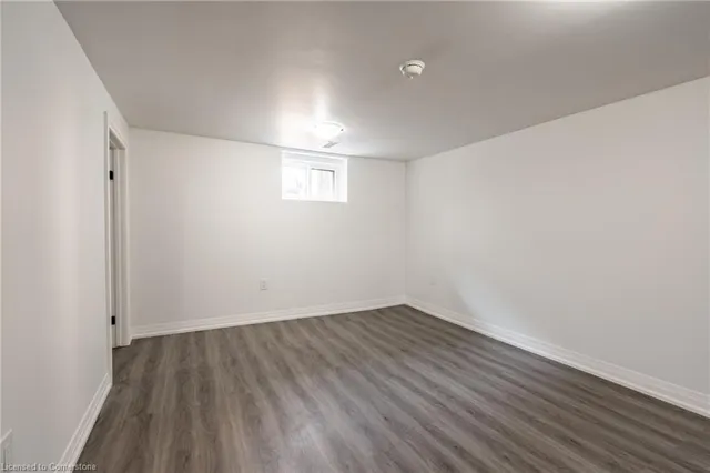 Additional image 29 of 85 Walter Ave