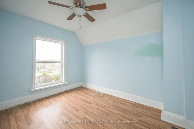 Additional image 7 of 204 Sherman Ave