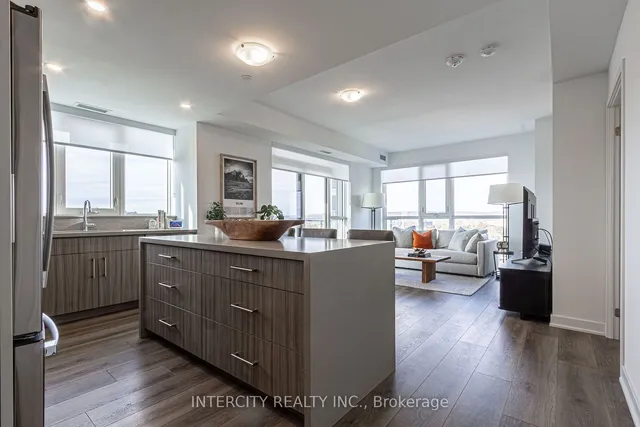 Additional image 5 of 2007 James St Unit 1307