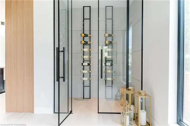 Additional image 7 of 298 Strathcona Dr