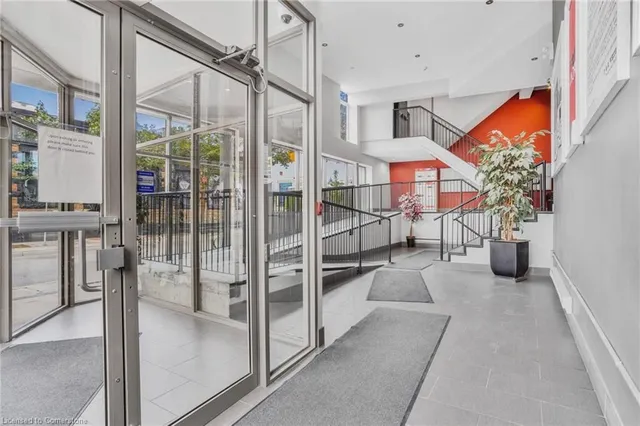 Additional image 4 of 80 King William St Unit 212