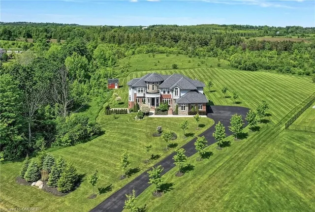 Additional image 2 of 100 Chesswood Trail