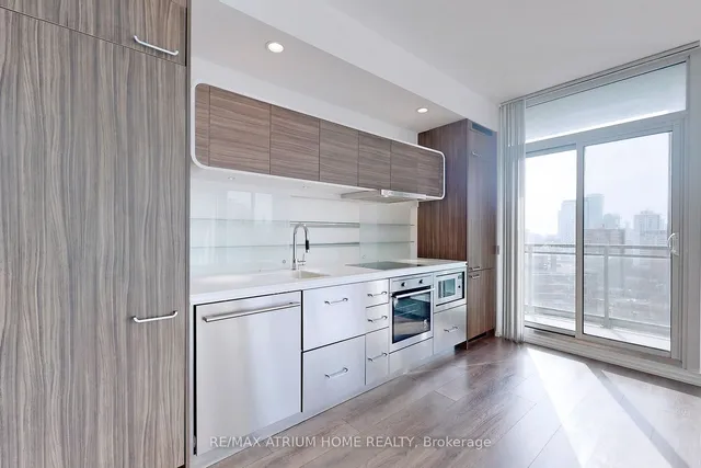 Additional image 13 of 45 Charles St Unit 1701