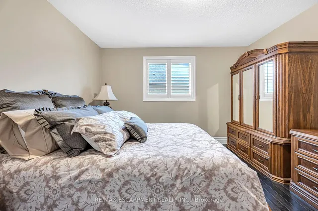 Additional image 28 of 15 Silver Maple Dr