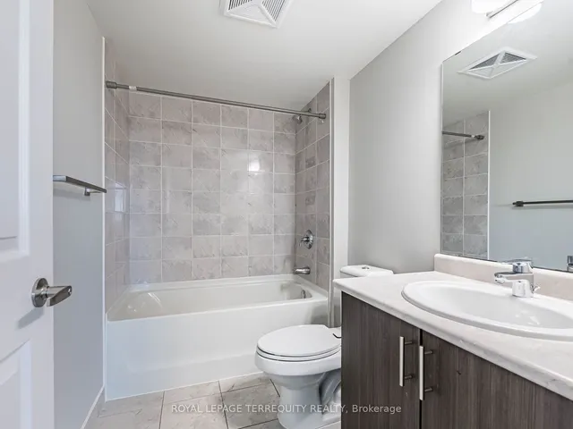 Additional image 21 of 716 Main St Unit 801