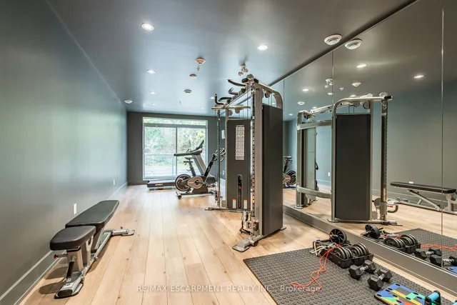 Additional image 26 of 467 Charlton Ave Unit 308