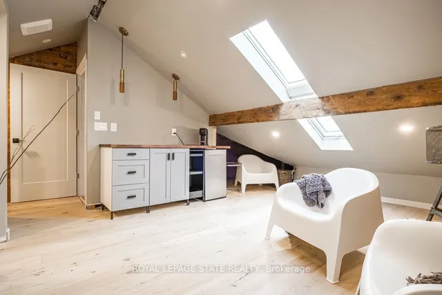 Additional image 33 of 20 Peter St