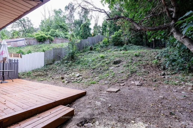 Additional image 37 of 256 Charlton Ave
