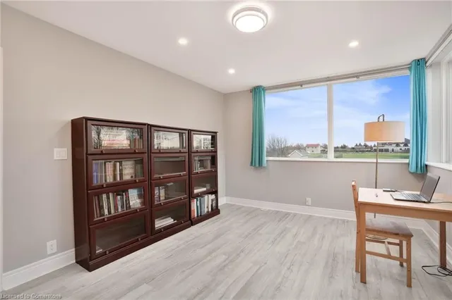 Additional image 29 of 827 Ridge Rd