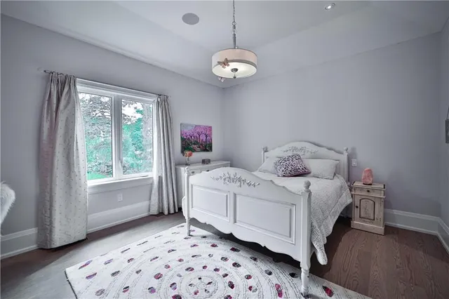 Additional image 21 of 298 SHOREVIEW Rd