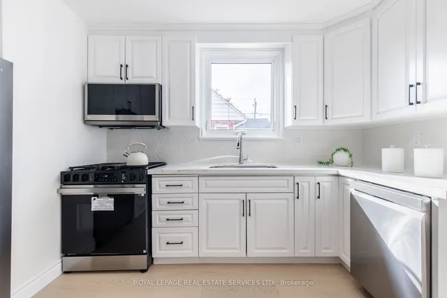 Additional image 18 of 46 Upper Walker Ave