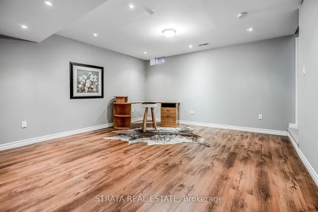 Additional image 22 of 4115 Upper Middle Rd Unit 9