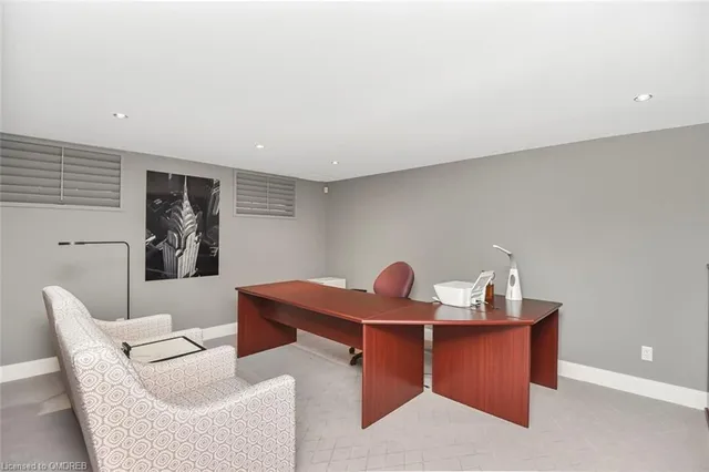 Additional image 32 of 3020 First St