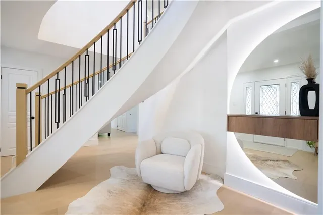 Additional image 5 of 2260 BRITANNIA Rd