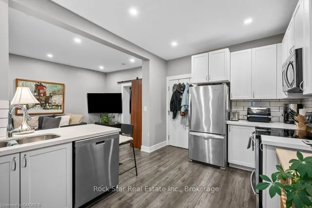 Additional image 12 of 191 WENTWORTH St