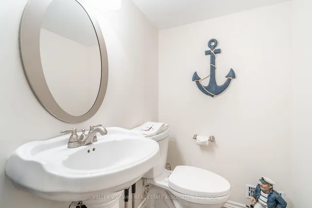 Additional image 25 of 67 Sunvale Pl