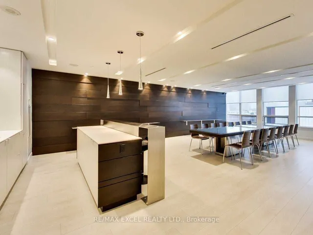 Additional image 16 of 170 Sumach St Unit 1305