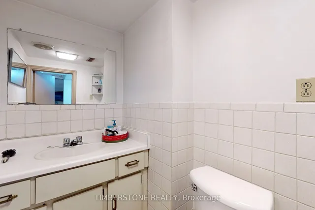 Additional image 32 of 1378 Wilson Ave