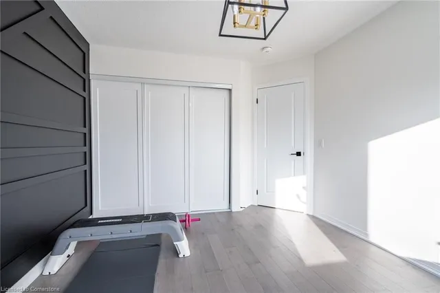 Additional image 36 of 128 Fairey Cres