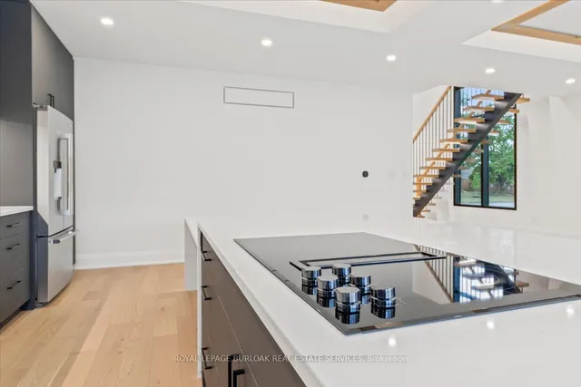 Additional image 8 of 253 Federal St