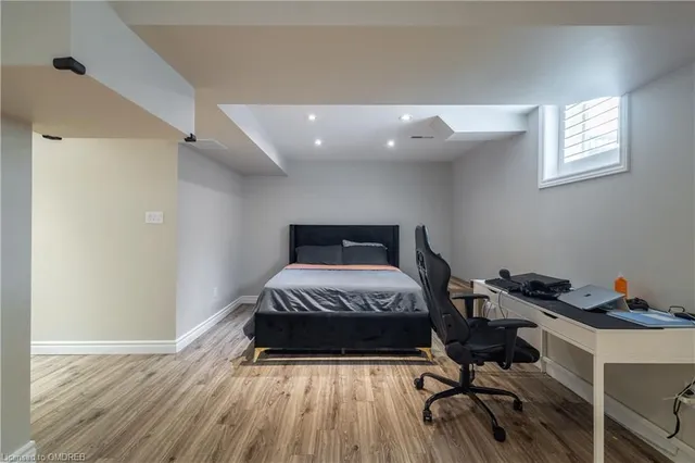 Additional image 29 of 1645 Clark Blvd