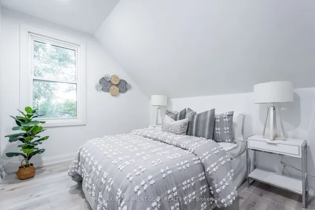 Additional image 29 of 27 HARVEY St