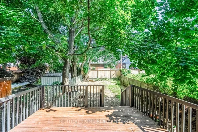 Additional image 29 of 35 Lorne Ave