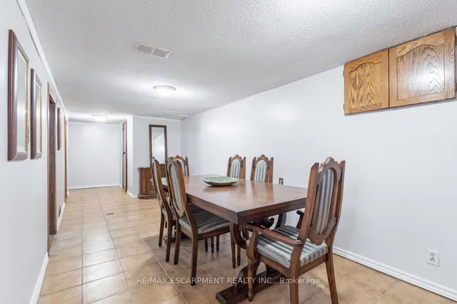 Additional image 17 of 97 Strathearne Ave