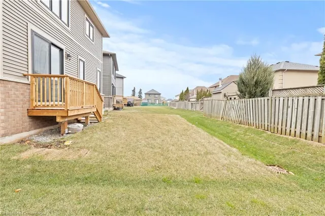 Primary image of 51 Starfire Cres