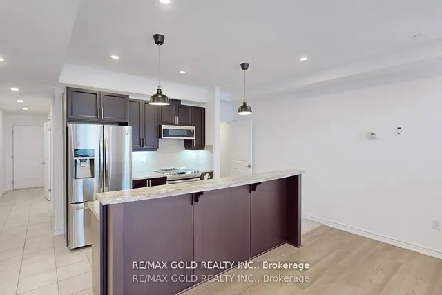 Additional image 8 of 445 Ontario St Unit 109