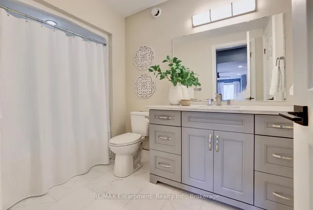 Additional image 23 of 48 PALOMINO Dr