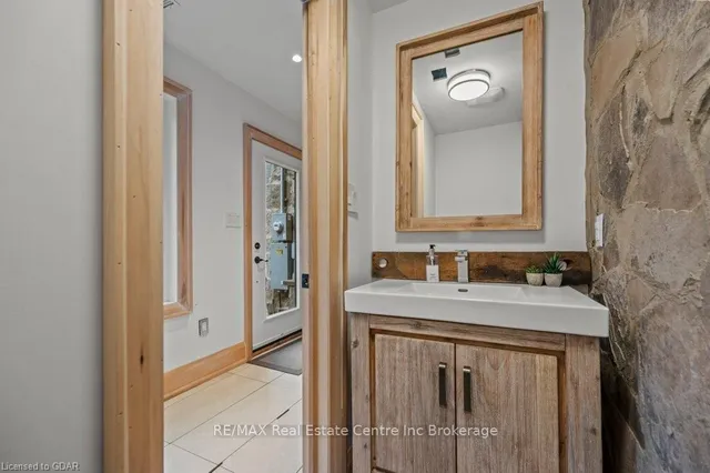 Additional image 21 of 13567 SECOND Line