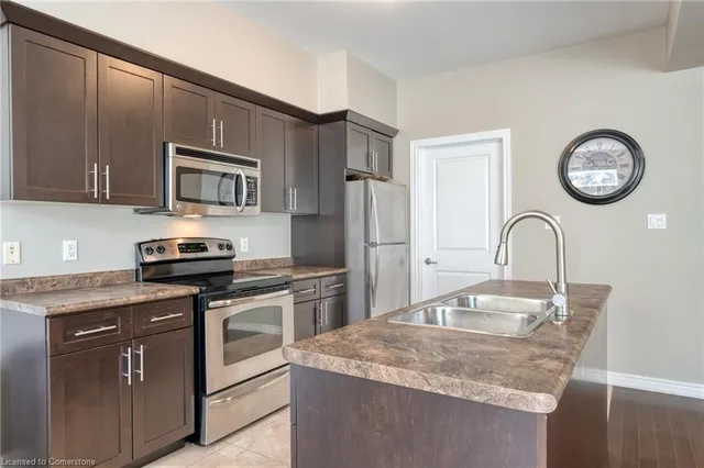 Additional image 10 of 42 Oakhaven Pl