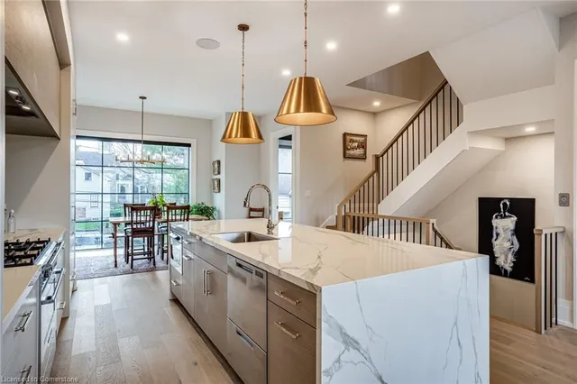 Additional image 18 of 11 Church St