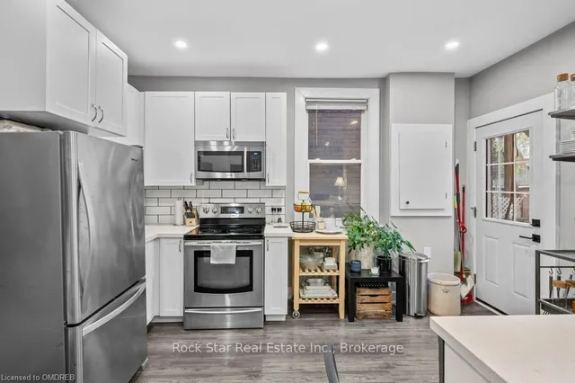 Additional image 9 of 191 WENTWORTH St