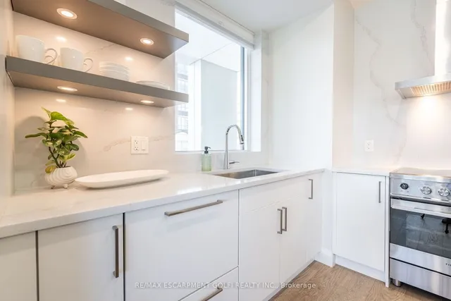 Additional image 9 of 500 Brock Ave Unit 206