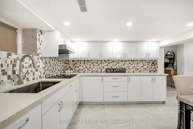 Additional image 30 of 36 Blenheim Dr