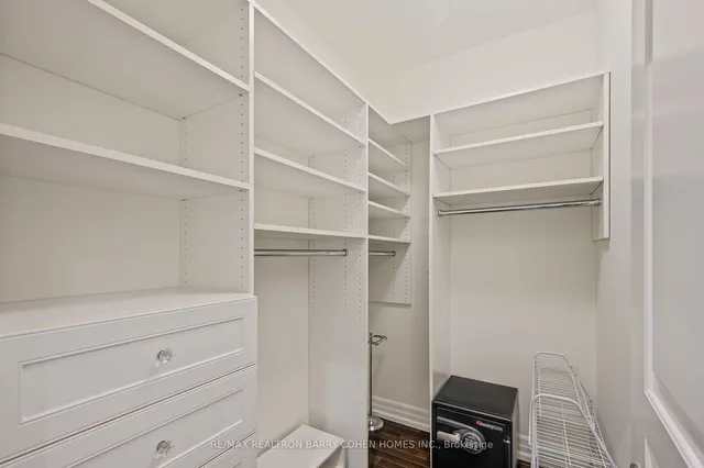 Additional image 32 of 21 Burkebrook Pl Unit 407