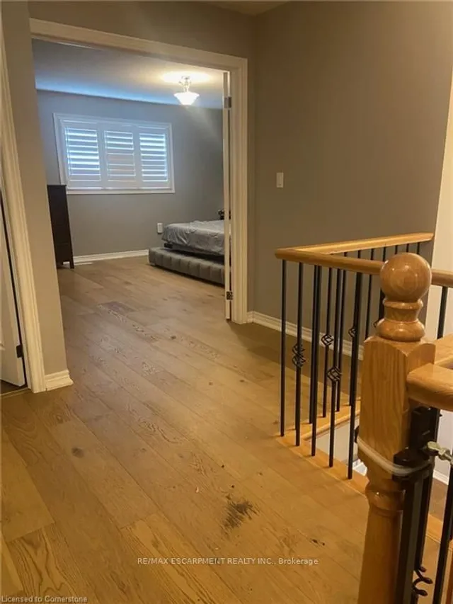 Additional image 21 of 44 PELECH Cres