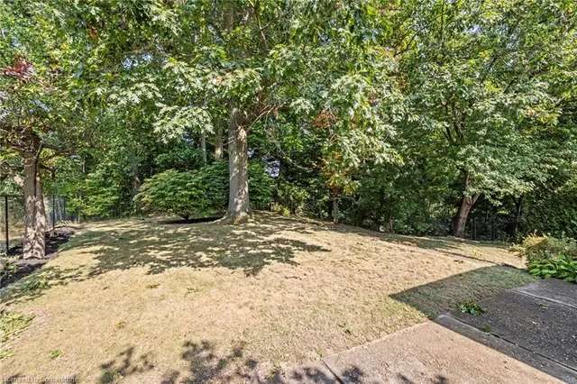 Additional image 46 of 40 Bertram Dr