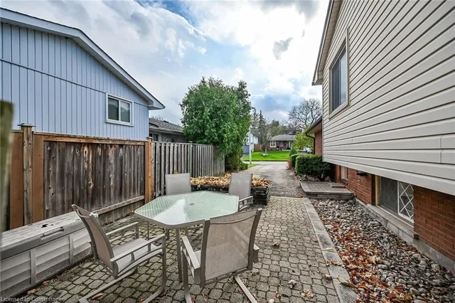 Additional image 34 of 54 Little John Rd