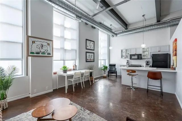 Additional image 9 of 11 Rebecca St Unit 101