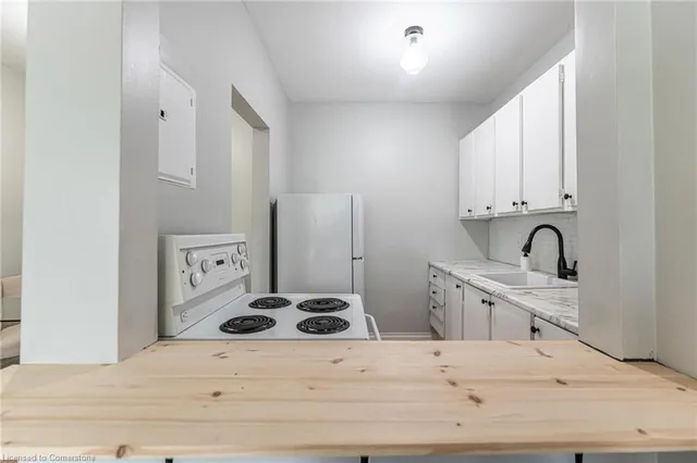 Additional image 9 of 57 Mericourt Rd Unit 302