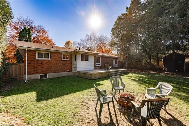 Additional image 34 of 375 Clarendon Dr