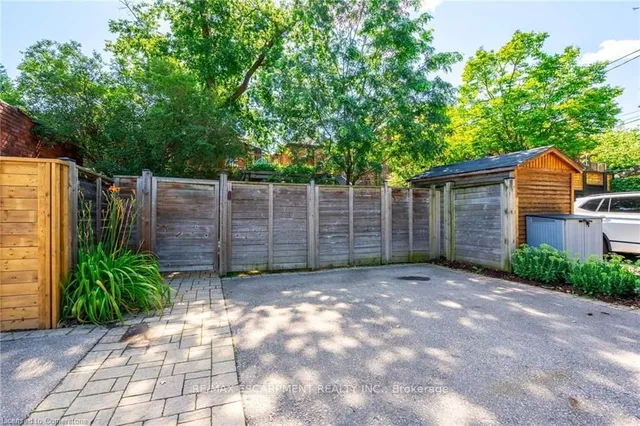 Additional image 36 of 24 Bruce St