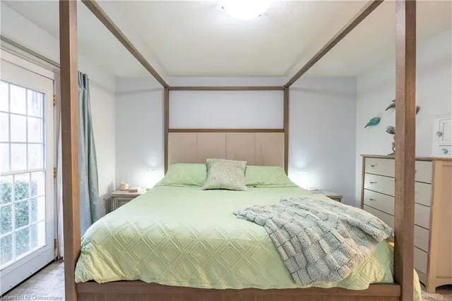 Additional image 20 of 39 Spitfire Dr