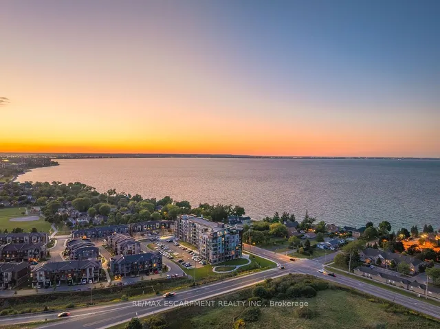 Additional image 37 of 600 North Service Rd Unit 508